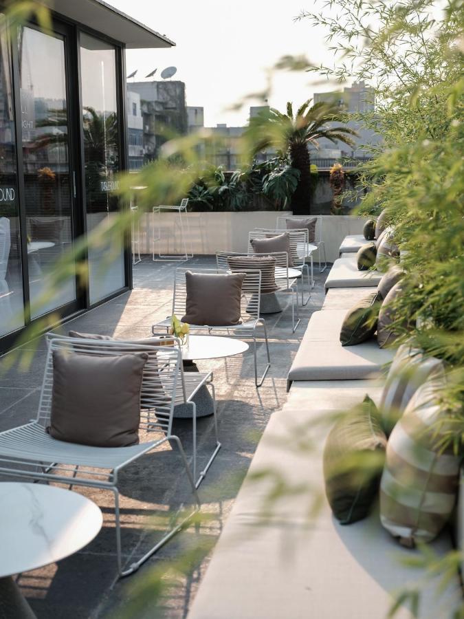 Wezo Hotel Kuanzhai Alley Chengdu-Breakfast Till 12Noon-Lv City Guide Recommended Hotel מראה חיצוני תמונה